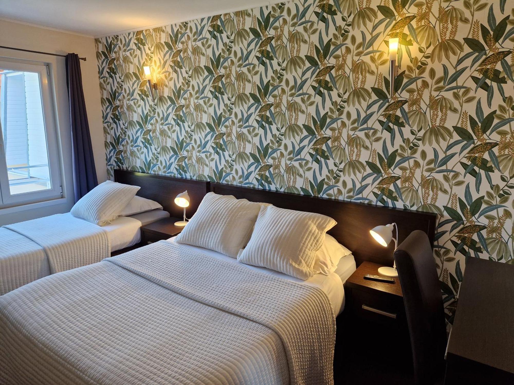 Hotel Bal Tournehem エクステリア 写真